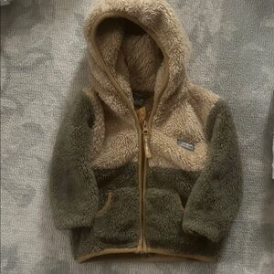 Eddie Bauer Kids Two-Tone Sherpa Hoodie in Tan & Olive